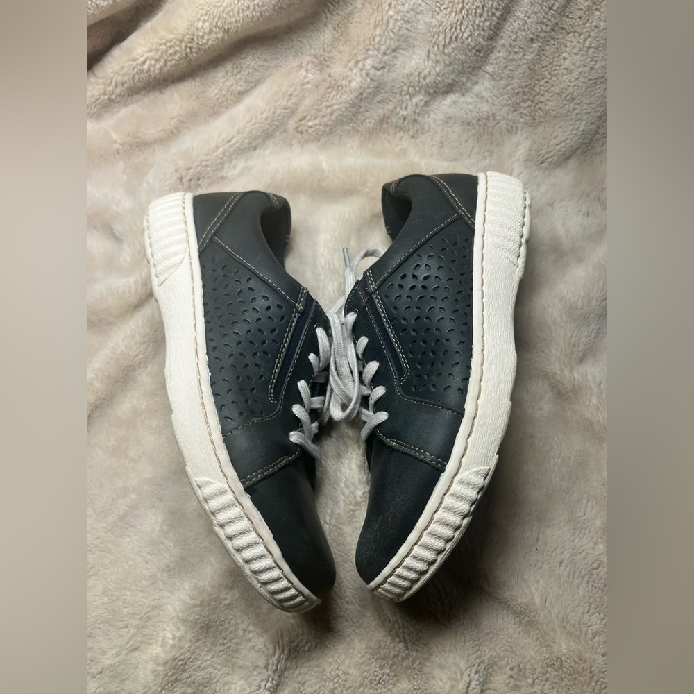 Clarks womens sneaker size 8.5 - Picture 4 of 7